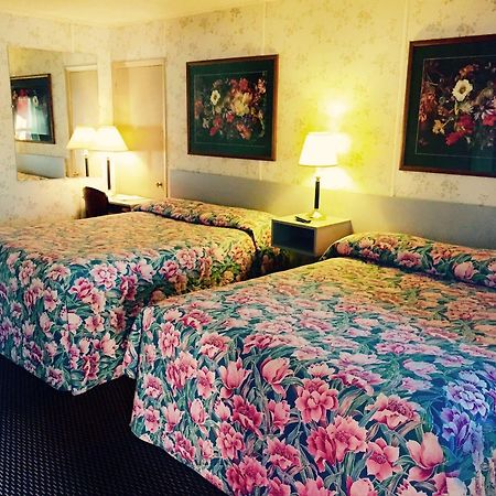 Travelers Inn Motel Сейлем Экстерьер фото